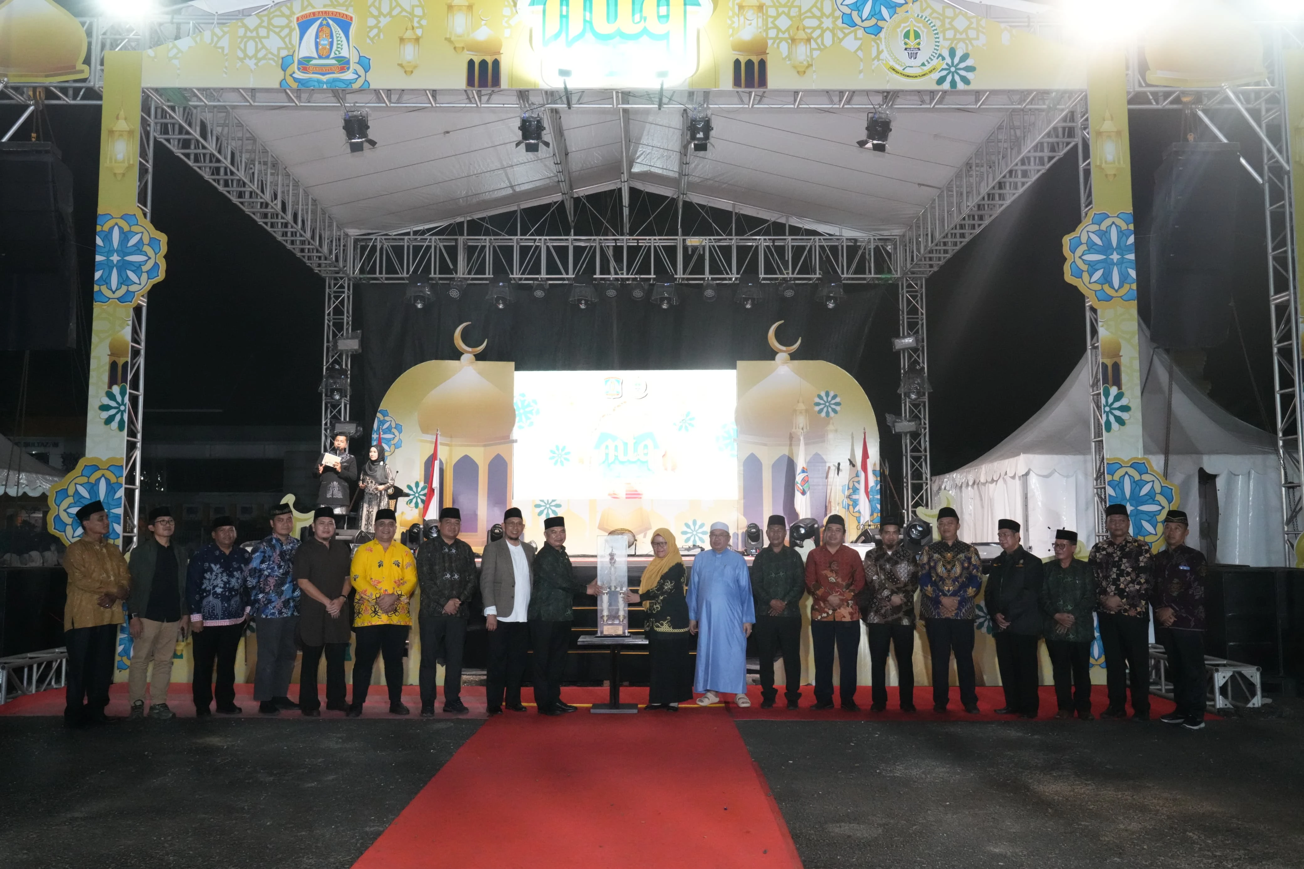 Kecamatan Balikpapan Tengah Juara Umum MTQ Tahun 2024 Kecamatan Balikpapan Tengah Juara Umum MTQ Tahun 2024