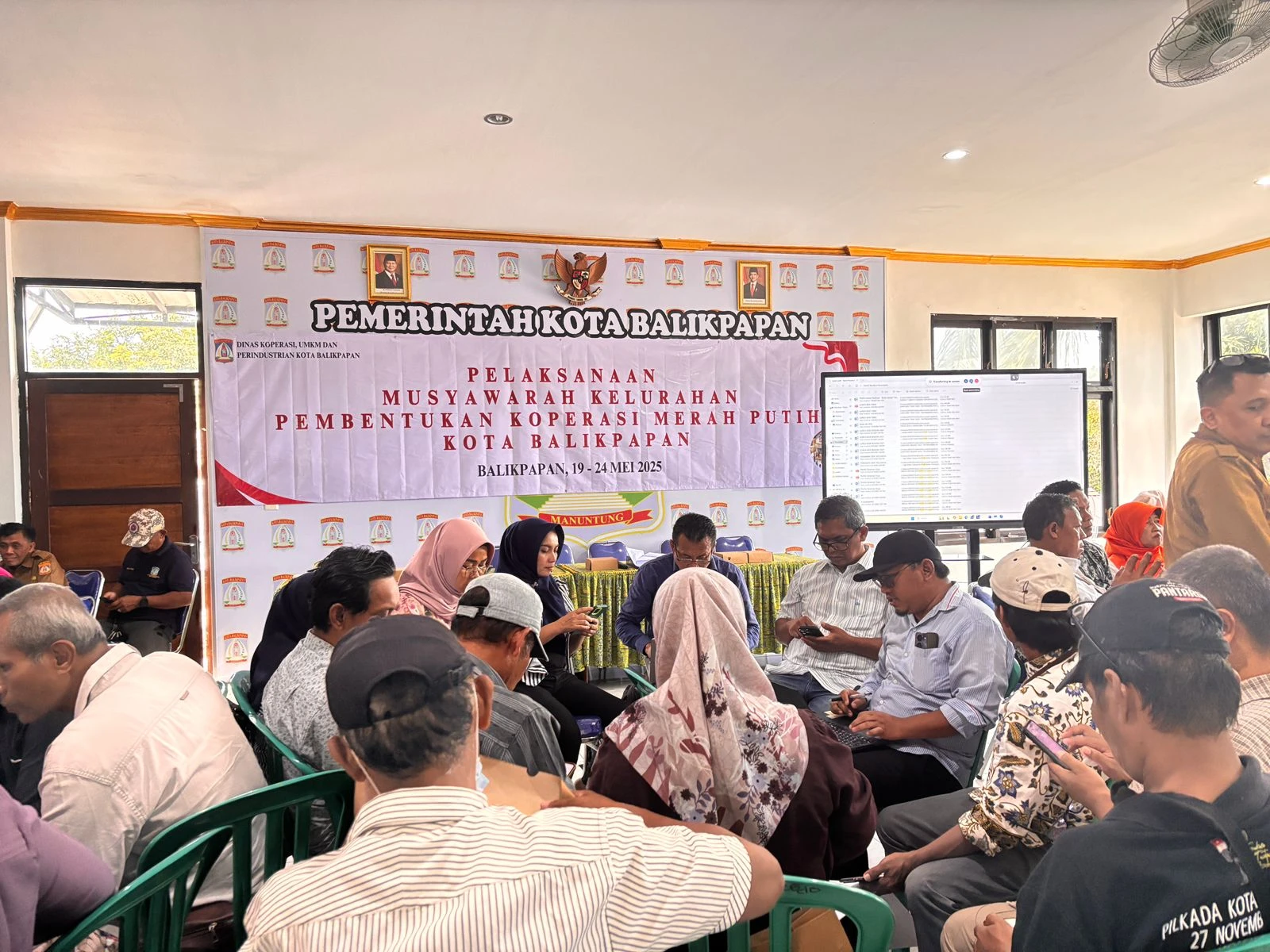 Musyawarah Kelurahan Pembentukan Koperasi Merah Putih di Kecamatan Balikpapan Tengah Musyawarah Kelurahan Pembentukan Koperasi Merah Putih di Kecamatan Balikpapan Tengah
