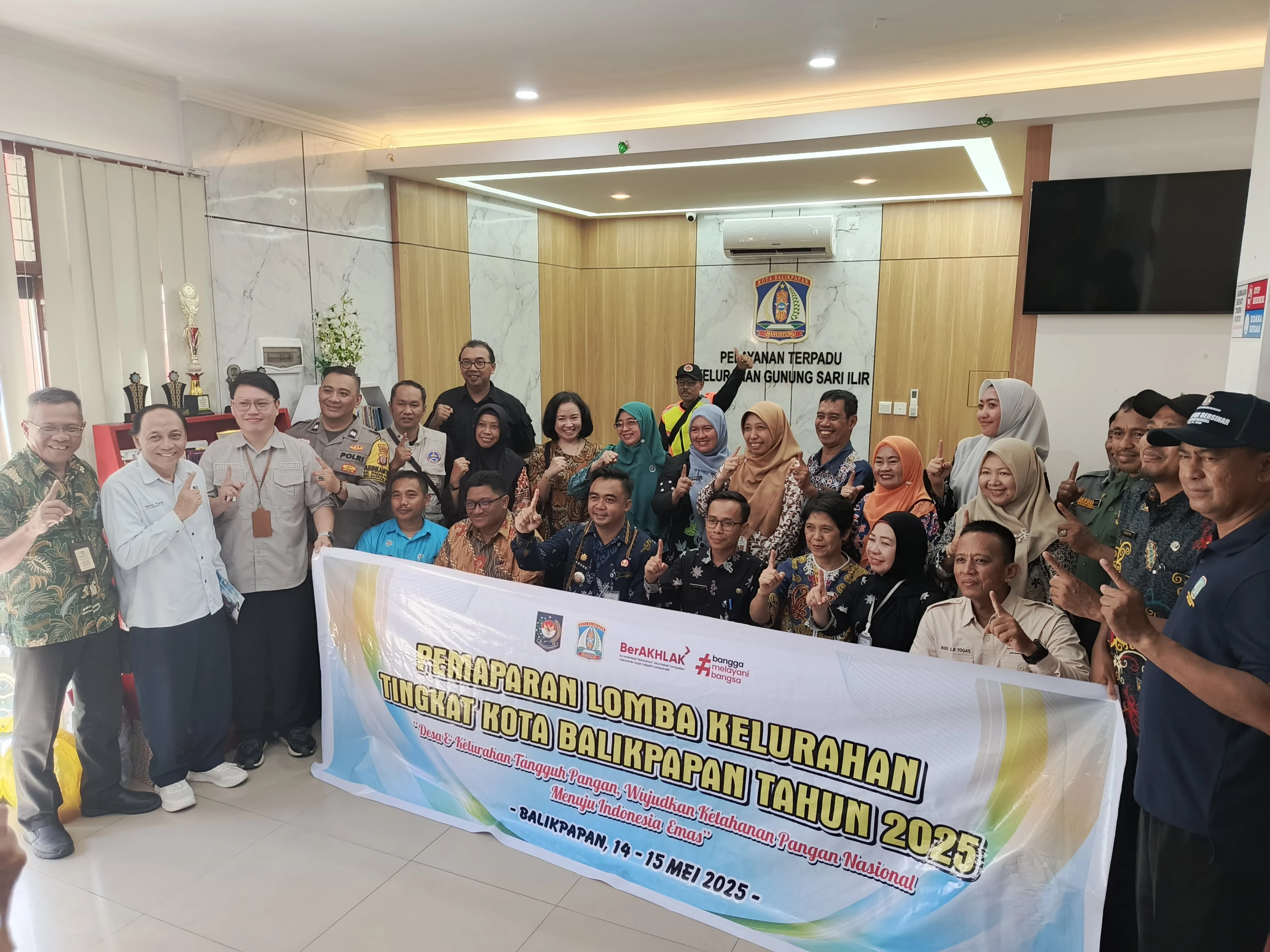 Kelurahan Gunung Sari Ilir Raih Juara 1 Lomba Kelurahan Tingkat Kota Balikpapan Kelurahan Gunung Sari Ilir Raih Juara 1 Lomba Kelurahan Tingkat Kota Balikpapan
